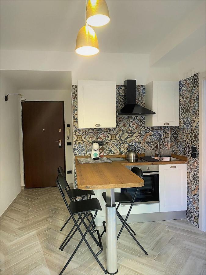 Chiarilu Casa Vacanze Salerno Exterior photo